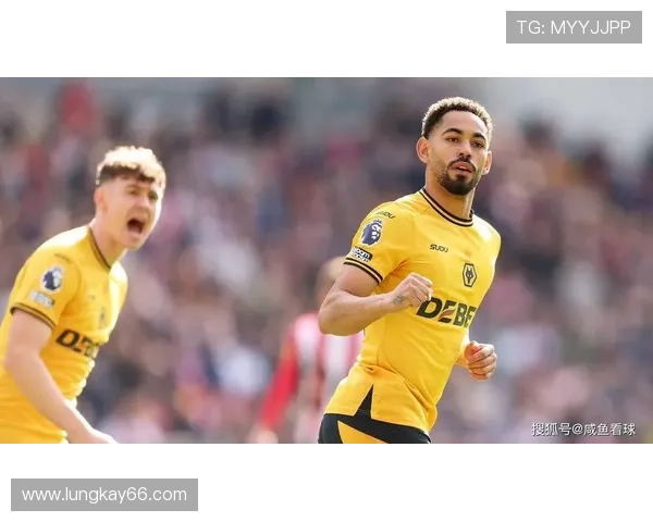 狼队与水晶宫争夺英超冠军，谁将笑傲群雄？